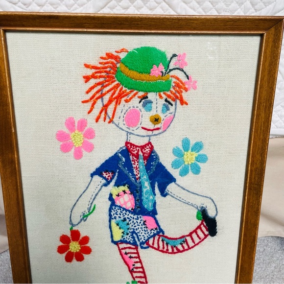 Vintage Framed Embroidered Crewel Rag Doll Set Children’s Nursery - Picture 3 of 9